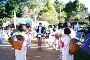 BIB: 
                            <button type="button" onclick="openModal(19037042)" class="btn btn-primary btn-sm float-right btn-popup" data-toggle="modal" data-target=".modal-high-quality">
                        <i class="fas fa-shopping-cart"></i> Add to Cart
                    </button>
                                            <button type="button" onclick="isThisMe(19037042, true)" class="btn btn-success btn-sm float-right btn-popup btn-isme hidden" data-toggle="tooltip" data-placement="bottom" title="นี่คือรูปของคุณใช่ไหม คลิกที่นี่เพื่อเอาเข้าอัลบั้ม">
                        <i class="fas fa-plus"></i> Add to album
                    </button>
                    <button type="button" onclick="isThisMe(19037042, false)" class="btn btn-warning btn-sm float-right btn-popup btn-isnotme hidden">
                        <i class="fas fa-ban"></i> Remove from album
                    </button>